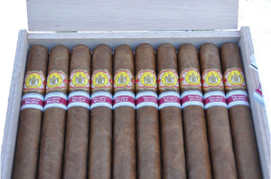 EI Rey del Mundo Edicion Regional Baltico Regional Edition Series Balthasar  2009年世界之王 波羅的海地區限量 巴爾薩扎
