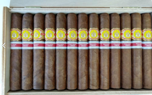 EI Rey del Mundo Edicion Regional Libano Regional Libano Regional Edition Series W.I.H.20 Years 2017年世界之王 黎巴嫩地區限量 免稅店20周年